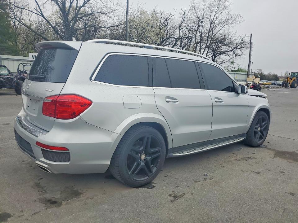 Продажа на аукционе авто 2016 Mercedes-benz Gl, vin: 4JGDF7DE8GA648667, номер лота: 47903926