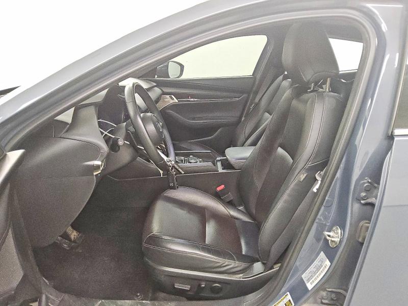 2021 Mazda 3 მანქანა იყიდება აუქციონზე, vin: JM1BPBML3M1316903, აუქციონის ნომერი: 49319826