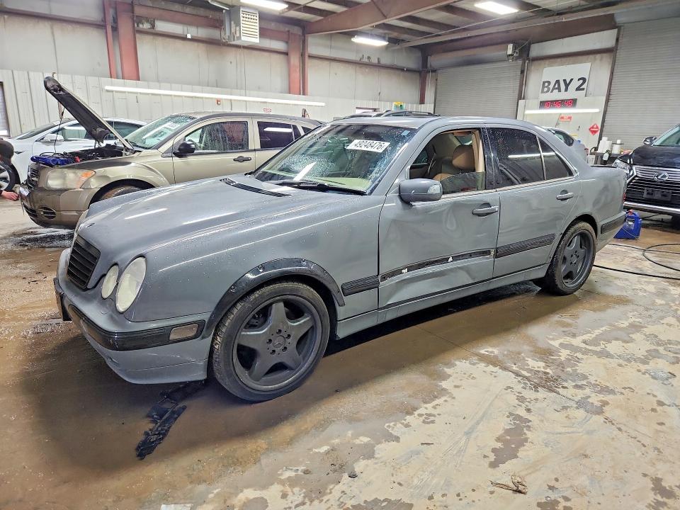 Продажа на аукционе авто 2001 Mercedes-benz E, vin: WDBJF83J71X046860, номер лота: 49248476