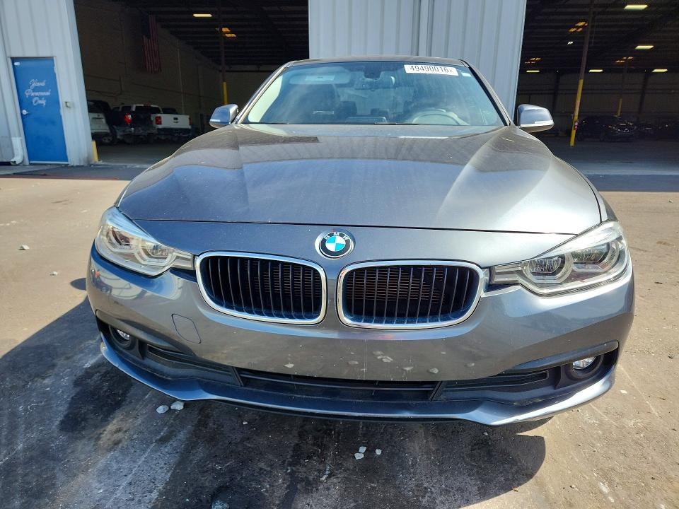 2018 Bmw 320 მანქანა იყიდება აუქციონზე, vin: WBA8E1G50JNU90517, აუქციონის ნომერი: 49490016