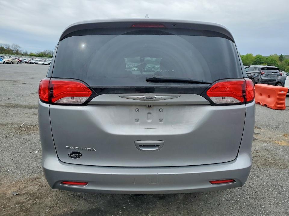 Продажа на аукционе авто 2017 Chrysler Pacifica, vin: 2C4RC1CG3HR518425, номер лота: 51569016