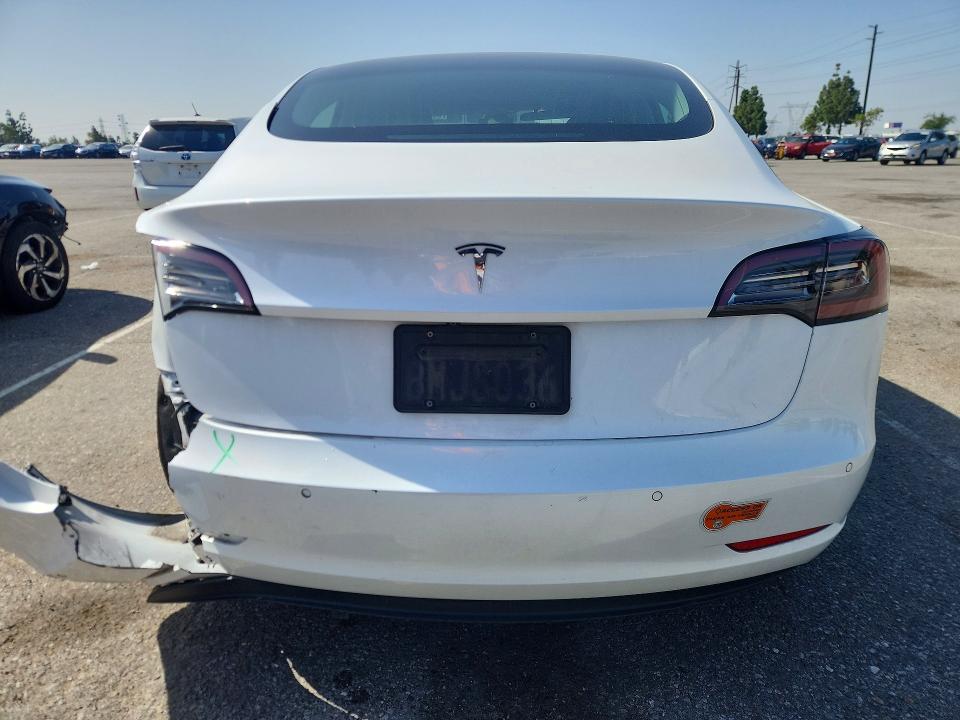 50353356 :رقم المزاد ، 5YJ3E1EA8KF484557 vin ، 2019 Tesla Model 3 مزاد بيع