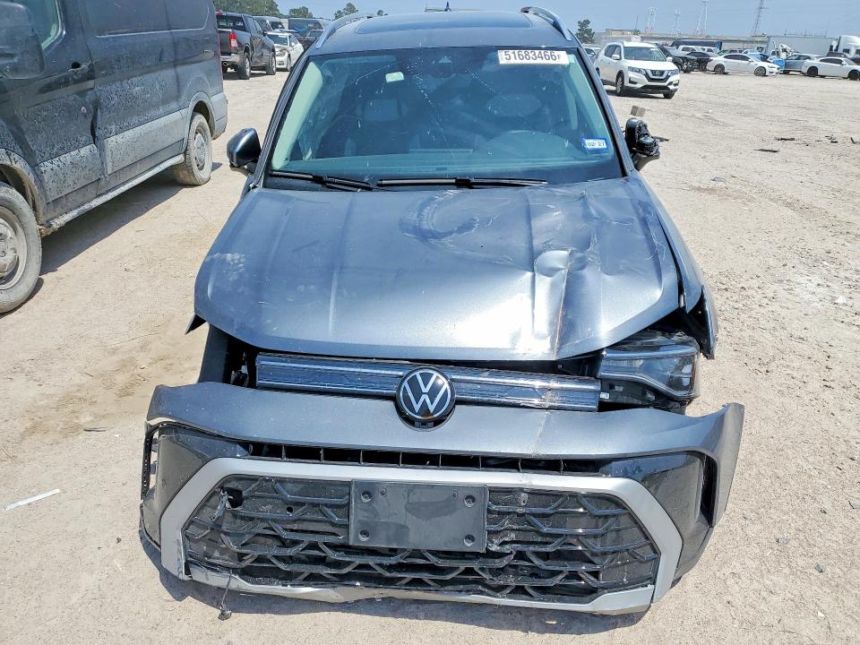 51683466 :رقم المزاد ، 3VV4C7B23SM008224 vin ، 2025 Volkswagen Taos مزاد بيع