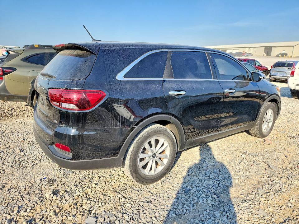 2019 Kia Sorento მანქანა იყიდება აუქციონზე, vin: 5XYPG4A33KG578066, აუქციონის ნომერი: 51169066