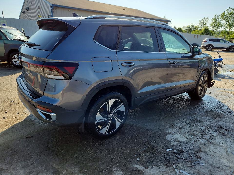Продажа на аукционе авто 2025 Volkswagen Taos, vin: 3VVVC7B23SM016618, номер лота: 50249946