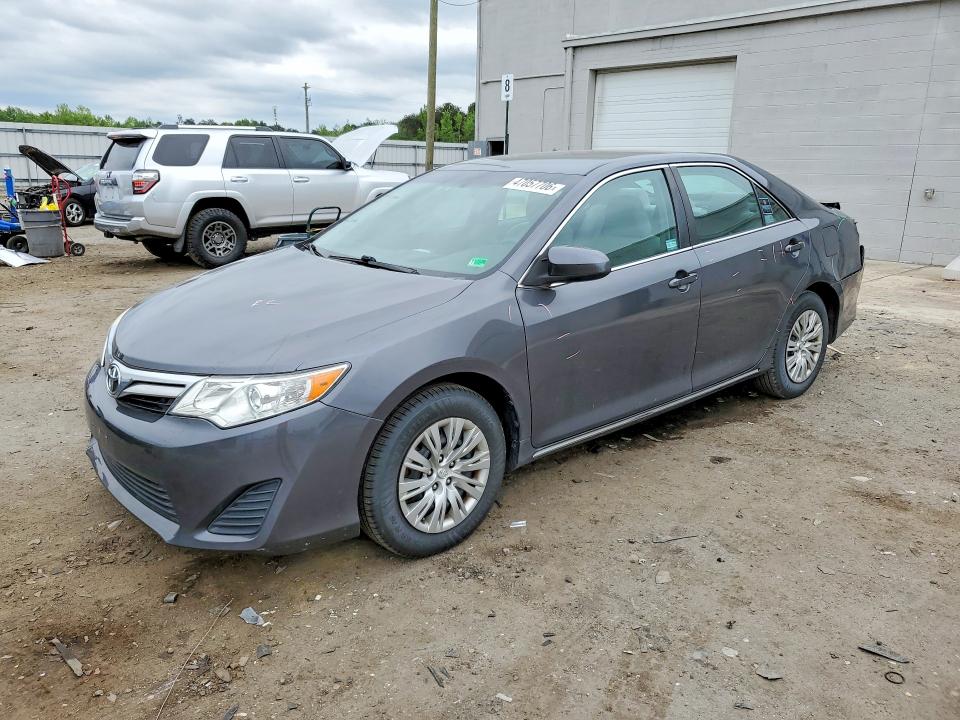 2012 Toyota Camry მანქანა იყიდება აუქციონზე, vin: 4T1BF1FK8CU083062, აუქციონის ნომერი: 47057706