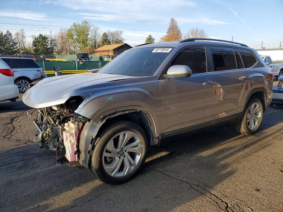 48773016 :رقم المزاد ، 1V2HR2CA0NC551641 vin ، 2022 Volkswagen Atlas مزاد بيع