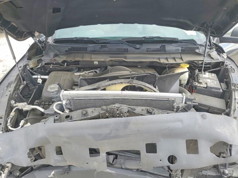 50898606 :رقم المزاد ، 1C6RR6YT3JS112562 vin ، 2018 Ram 1500 مزاد بيع