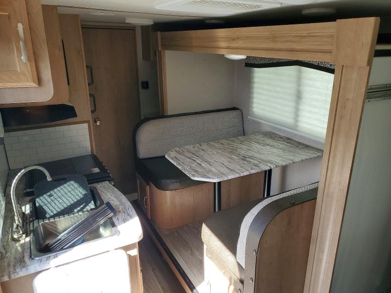 49977036 :رقم المزاد ، 54CTM2J27L3048305 vin ، 2020 Winnebago Micro Minnie 2108ds مزاد بيع