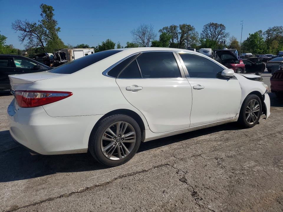 Aukcja sprzedaży 2015 Toyota Camry, vin: 4T1BF1FK7FU113690, numer aukcji: 50411026