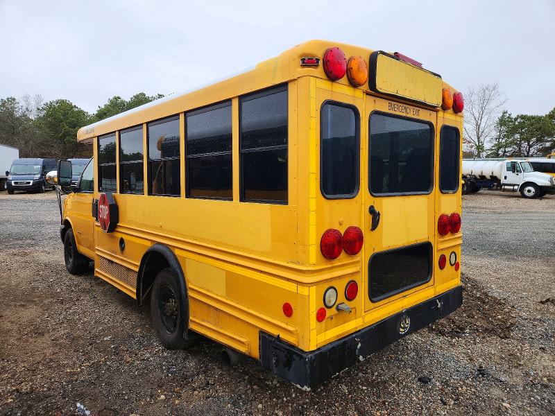47119136 :رقم المزاد ، 1GBHG316091114840 vin ، 2009 Chev Bus مزاد بيع