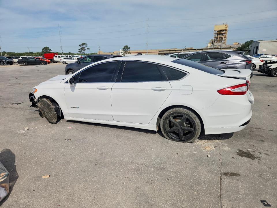 47928156 :رقم المزاد ، 3FA6P0RU7FR114006 vin ، 2015 Ford Fusion مزاد بيع