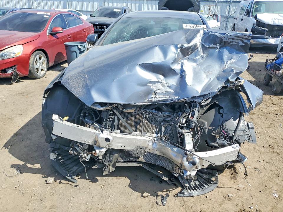 48201056 :رقم المزاد ، WDDZF4KB8JA314282 vin ، 2018 Mercedes-benz E مزاد بيع