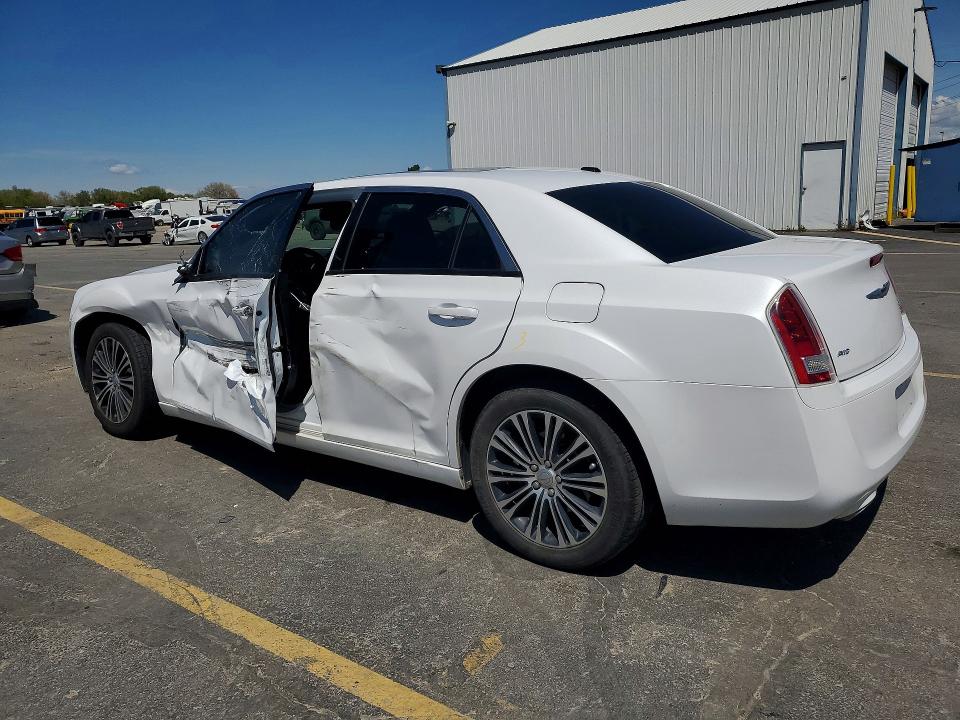 Продаж на аукціоні авто 2014 Chrysler 300, vin: 2C3CCAGGXEH160570, номер лоту: 51545306
