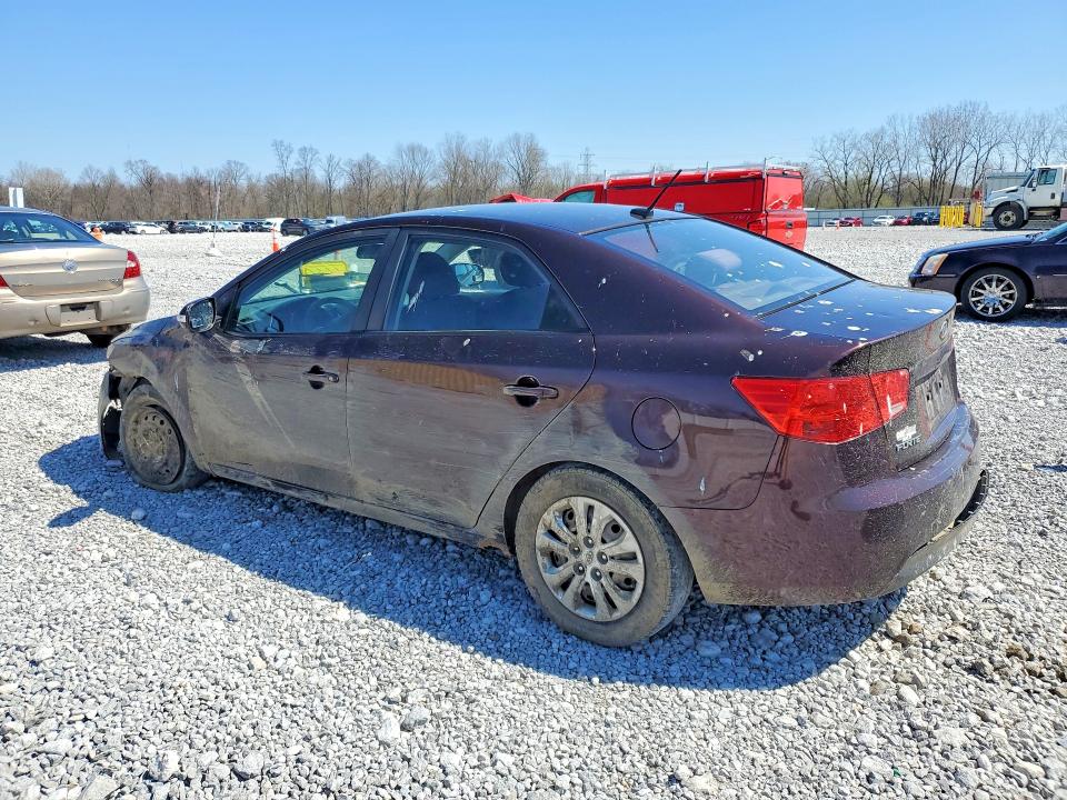 2010 Kia Forte მანქანა იყიდება აუქციონზე, vin: KNAFU4A26A5242041, აუქციონის ნომერი: 49128596