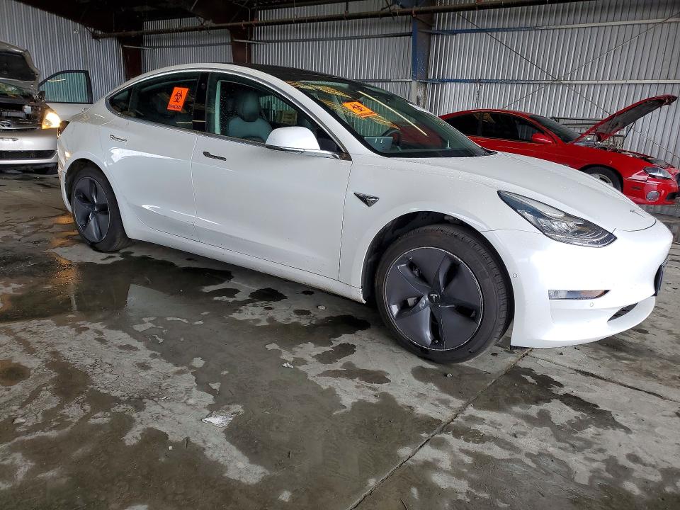 48712036 :رقم المزاد ، 5YJ3E1EA1LF644781 vin ، 2020 Tesla Model 3 مزاد بيع