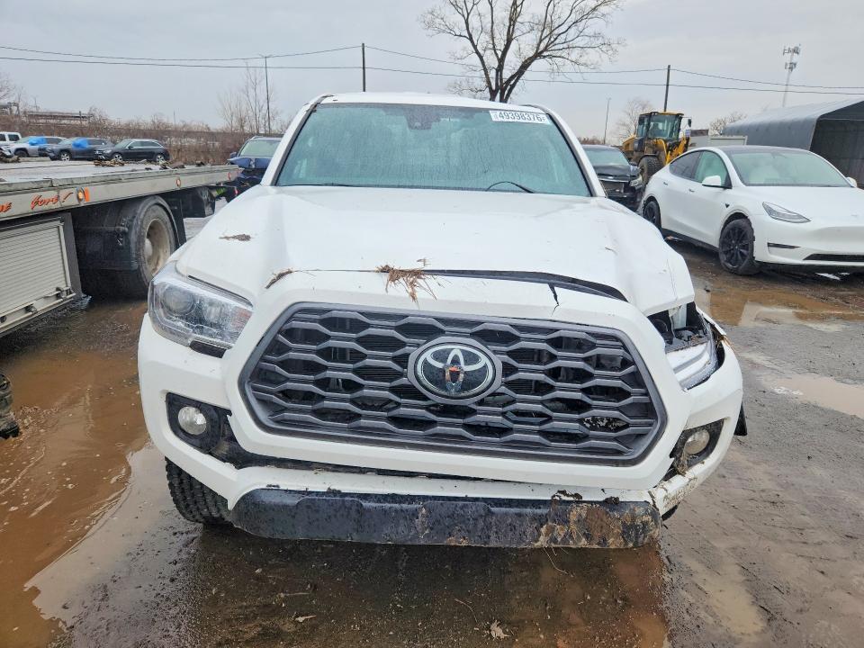 49398376 :رقم المزاد ، 3TYSZ5AN0PT115697 vin ، 2023 Toyota Tacoma مزاد بيع
