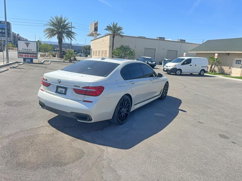 Продаж на аукціоні авто 2017 Bmw 750, vin: WBA7F0C3XHGM21856, номер лоту: 49498046