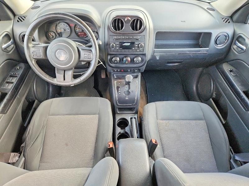 49261796 :رقم المزاد ، 1C4NJPFA9GD599589 vin ، 2016 Jeep Patriot مزاد بيع