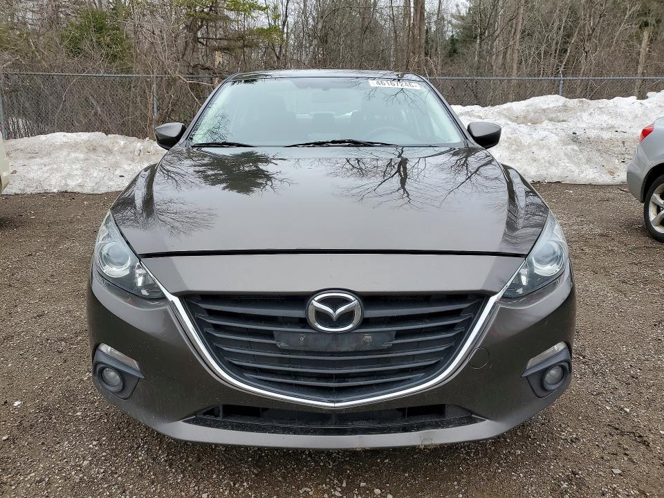 46167246 :رقم المزاد ، 3MZBM1V72FM143253 vin ، 2015 Mazda 3 مزاد بيع