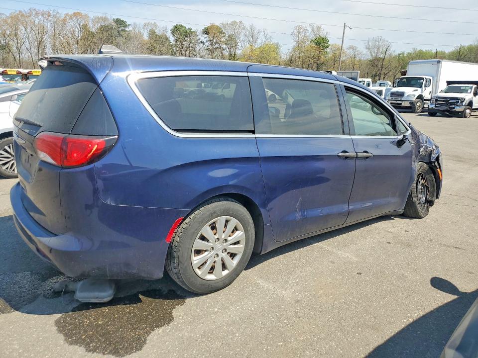 Продаж на аукціоні авто 2020 Chrysler Voyager, vin: 2C4RC1AG4LR107806, номер лоту: 49392106