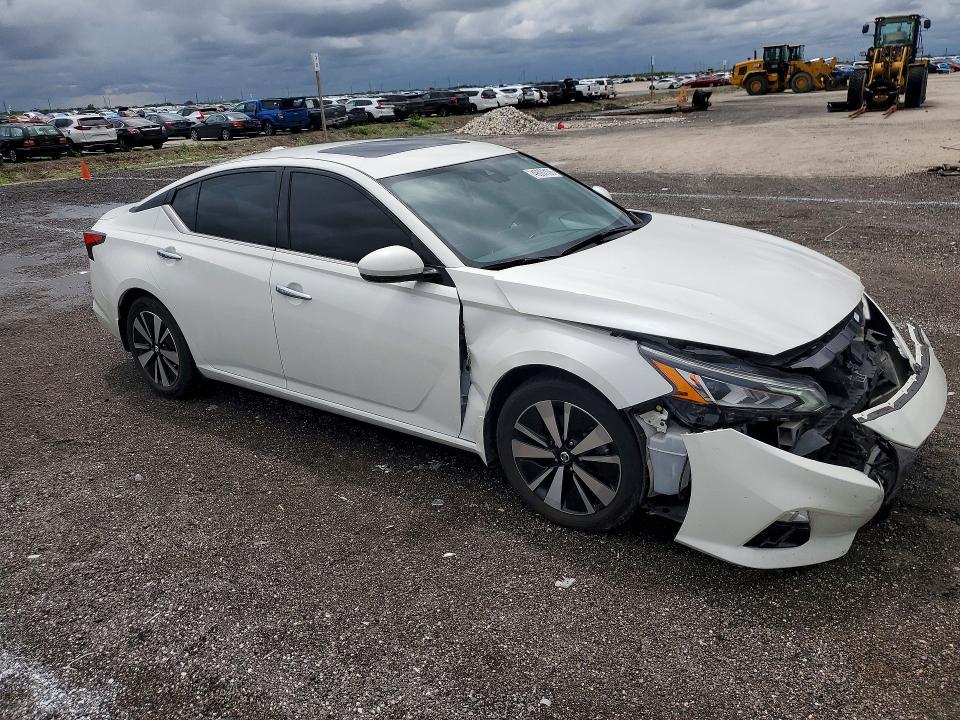 2021 Nissan Altima მანქანა იყიდება აუქციონზე, vin: 1N4BL4EV9MN351340, აუქციონის ნომერი: 49057106