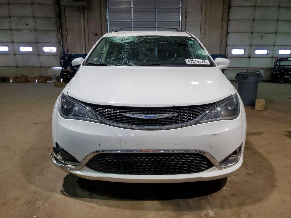 2018 Chrysler Pacifica მანქანა იყიდება აუქციონზე, vin: 2C4RC1BG5JR226993, აუქციონის ნომერი: 49078276