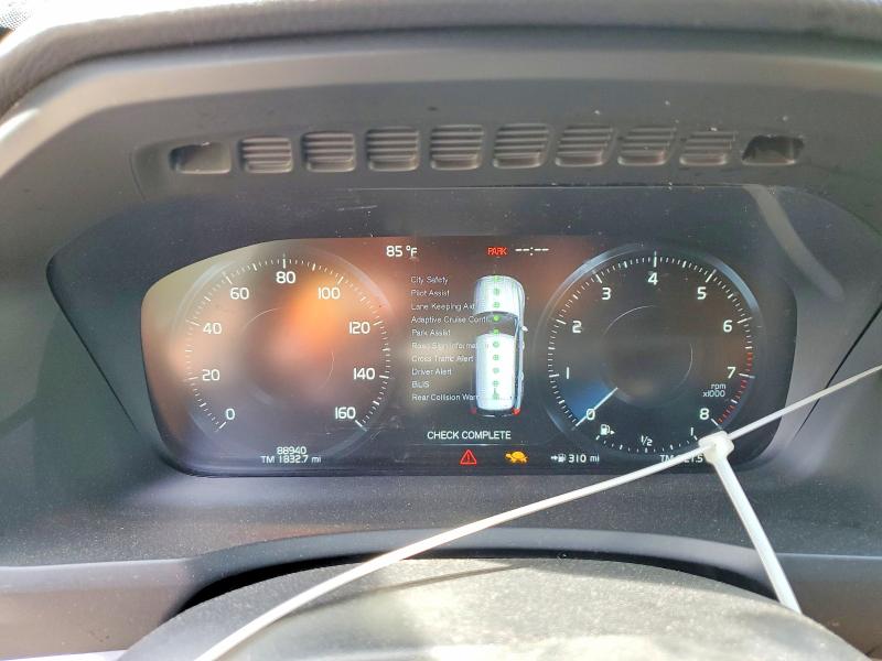 49940676 :رقم المزاد ، YV4A22PK0J1328187 vin ، 2018 Volvo Xc90 مزاد بيع
