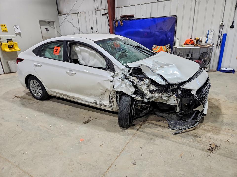 2021 Hyundai Accent მანქანა იყიდება აუქციონზე, vin: 3KPC24A64ME138459, აუქციონის ნომერი: 49279576