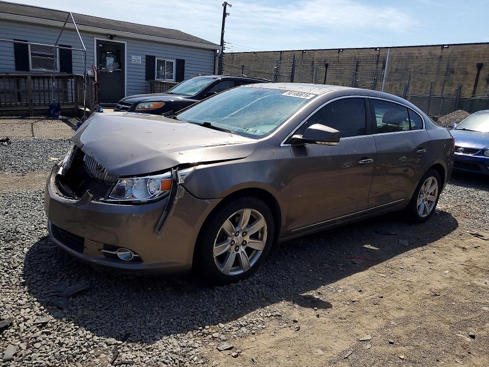 50180616 :رقم المزاد ، 1G4GD5GD0BF390294 vin ، 2011 Buick Lacrosse مزاد بيع