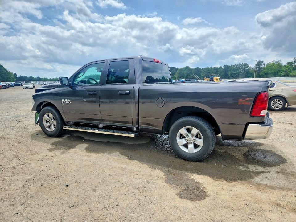 49963196 :رقم المزاد ، 1C6RR6FG2NS154832 vin ، 2022 Ram 1500 Classic مزاد بيع