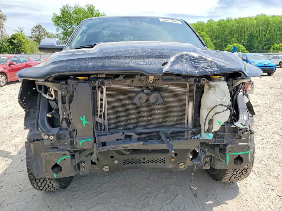 49615486 :رقم المزاد ، 1C6SRFJT7KN707894 vin ، 2019 Ram 1500 مزاد بيع