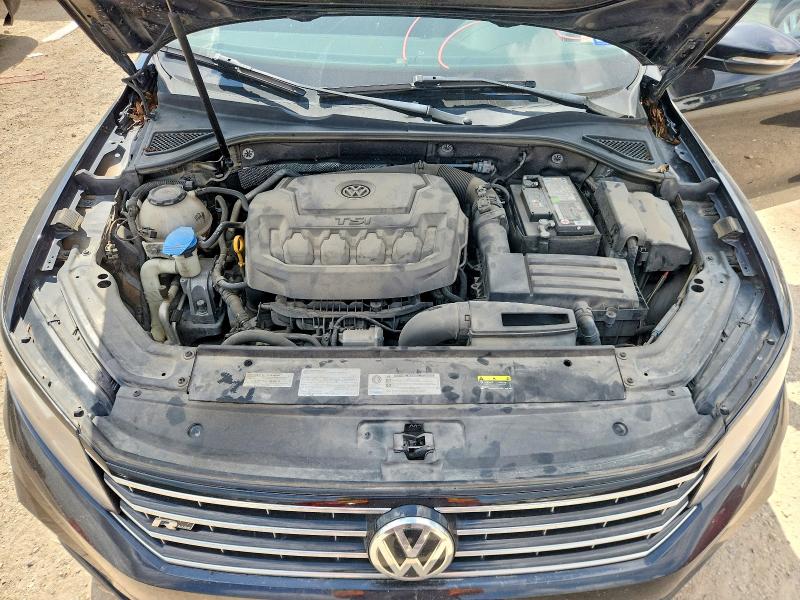 Продажа на аукционе авто 2018 Volkswagen Passat, vin: 1VWAA7A32JC033680, номер лота: 49485676