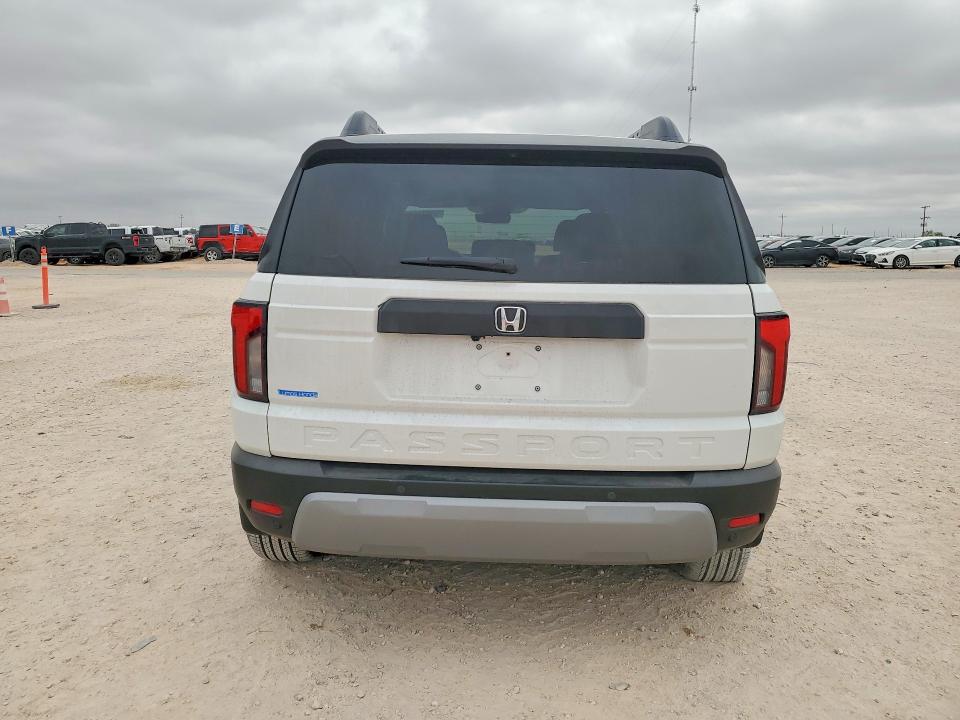 2026 Honda Passport მანქანა იყიდება აუქციონზე, vin: 5FNYF9H30TB033509, აუქციონის ნომერი: 51974246