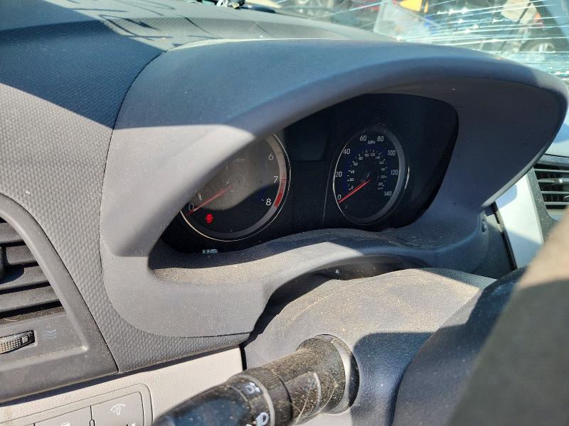 2013 Hyundai Accent მანქანა იყიდება აუქციონზე, vin: KMHCT4AE4DU375549, აუქციონის ნომერი: 50325786