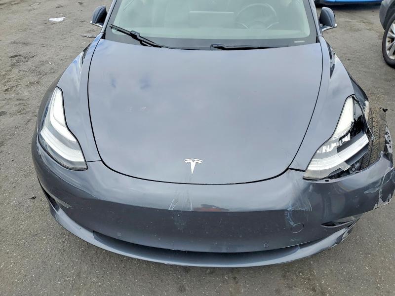 Продажа на аукционе авто 2019 Tesla Model 3, vin: 5YJ3E1EA3KF475961, номер лота: 50676146