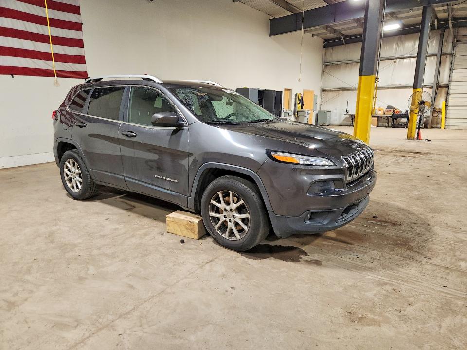 2017 Jeep Cherokee მანქანა იყიდება აუქციონზე, vin: 1C4PJMCB3HW570180, აუქციონის ნომერი: 50675226