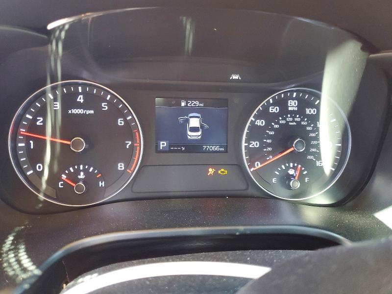 2020 Kia Forte მანქანა იყიდება აუქციონზე, vin: 3KPF34AD9LE195585, აუქციონის ნომერი: 48199126