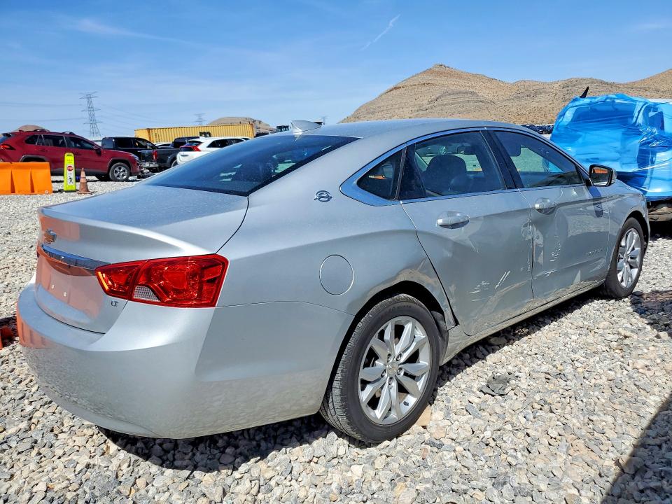 50145086 :رقم المزاد ، 2G1105S37H9174926 vin ، 2017 Chevrolet Impala مزاد بيع