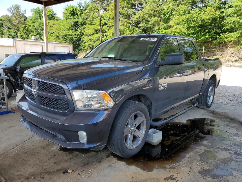50714086 :رقم المزاد ، 3C6RR6KG2JG195159 vin ، 2018 Ram 1500 مزاد بيع