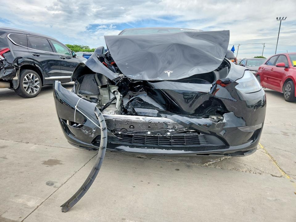 Продажа на аукционе авто 2024 Tesla Model Y, vin: 7SAYGDEE9RA275357, номер лота: 50585326