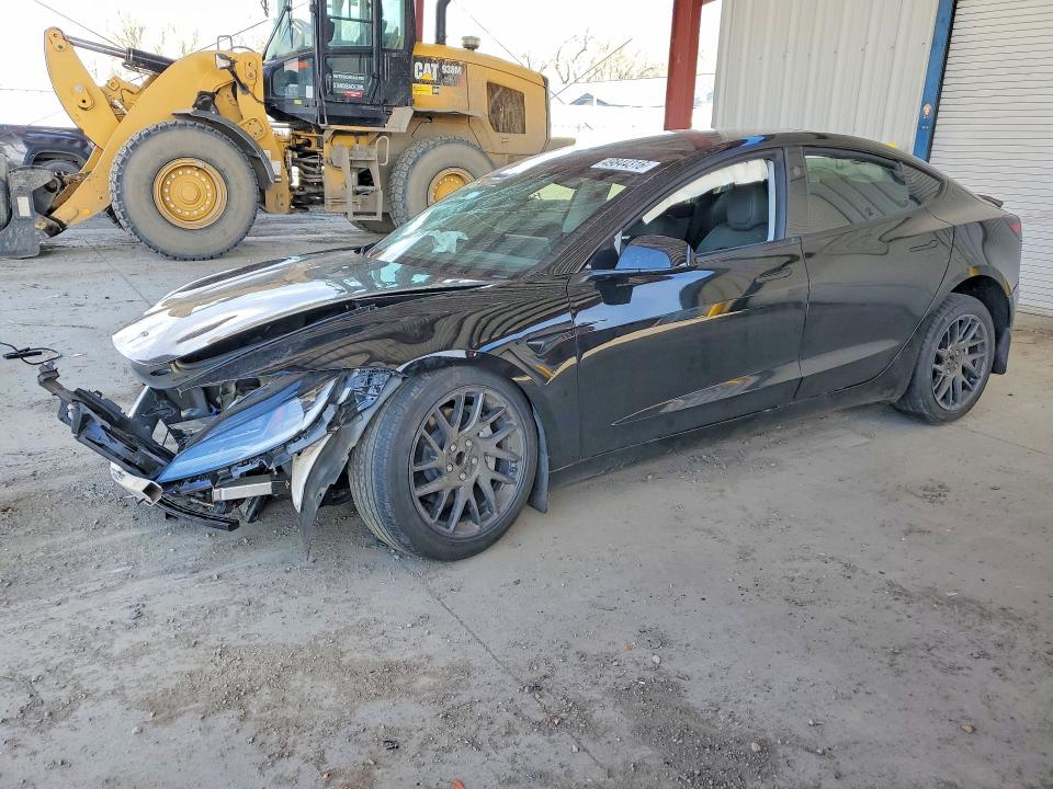 2025 Tesla Model 3 მანქანა იყიდება აუქციონზე, vin: 5YJ3E1EA6SF880714, აუქციონის ნომერი: 49844316
