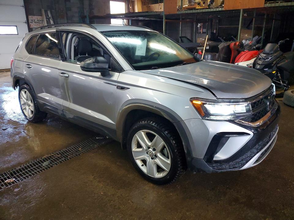 2024 Volkswagen Taos მანქანა იყიდება აუქციონზე, vin: 3VVGX7B21RM014969, აუქციონის ნომერი: 47399366
