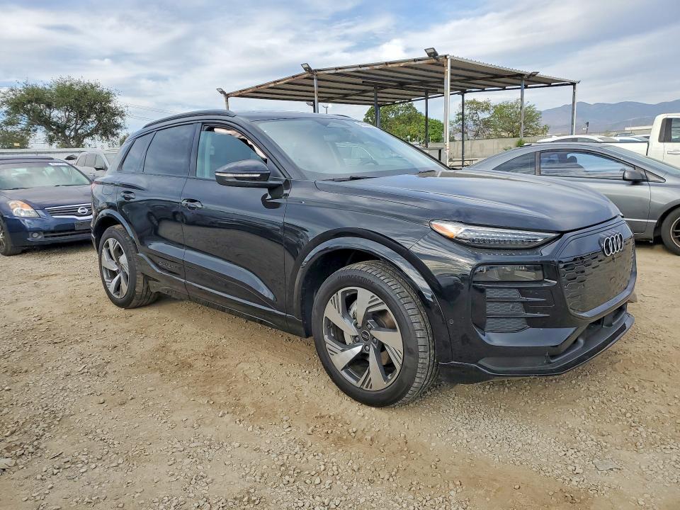 48698436 :رقم المزاد ، WA124BGF6SA058981 vin ، 2025 Audi Q6 E-tron مزاد بيع