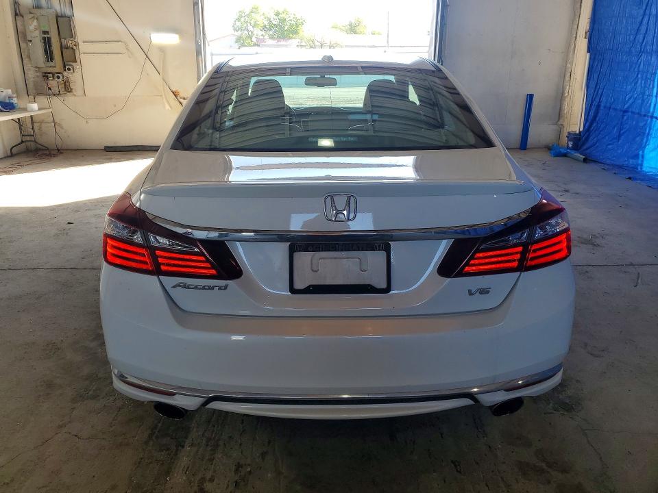 2016 Honda Accord მანქანა იყიდება აუქციონზე, vin: 1HGCR3F86GA002603, აუქციონის ნომერი: 50726876