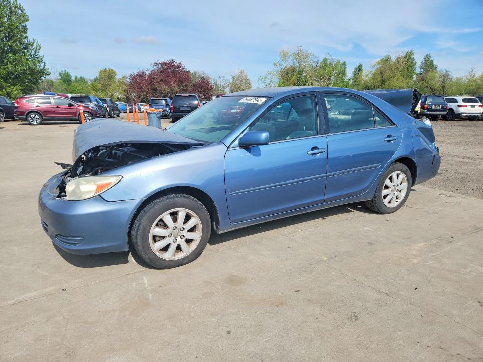 51522976 :رقم المزاد ، 4T1BE32K63U743913 vin ، 2003 Toyota Camry مزاد بيع