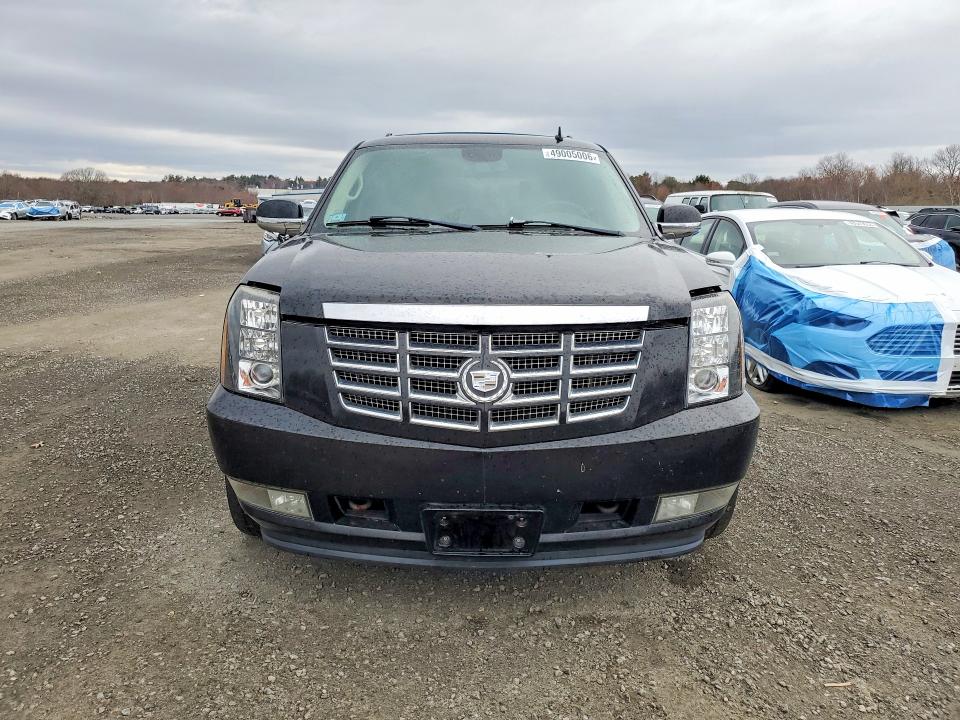 49005006 :رقم المزاد ، 1GYFK63898R182503 vin ، 2008 Cadillac Escalade مزاد بيع