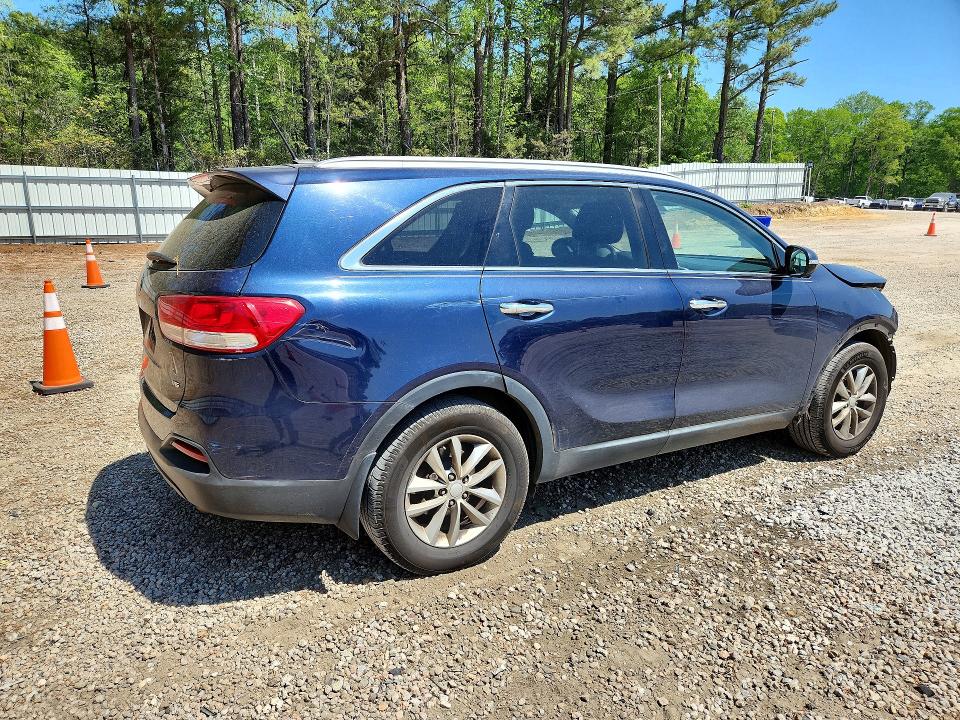 2016 Kia Sorento მანქანა იყიდება აუქციონზე, vin: 5XYPG4A58GG153550, აუქციონის ნომერი: 49618136