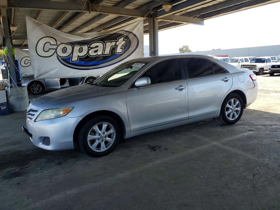 50048236 :رقم المزاد ، 4T1BF3EK0AU116355 vin ، 2010 Toyota Camry مزاد بيع