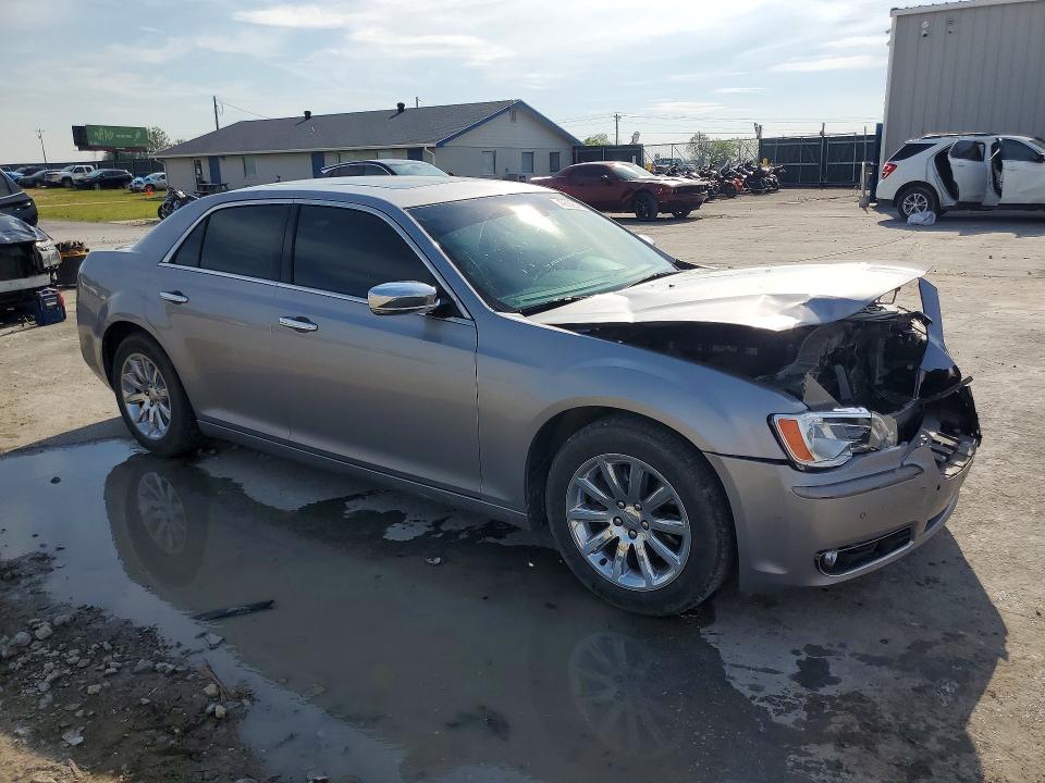 Продаж на аукціоні авто 2013 Chrysler 300c, vin: 2C3CCAET1DH686469, номер лоту: 49359396